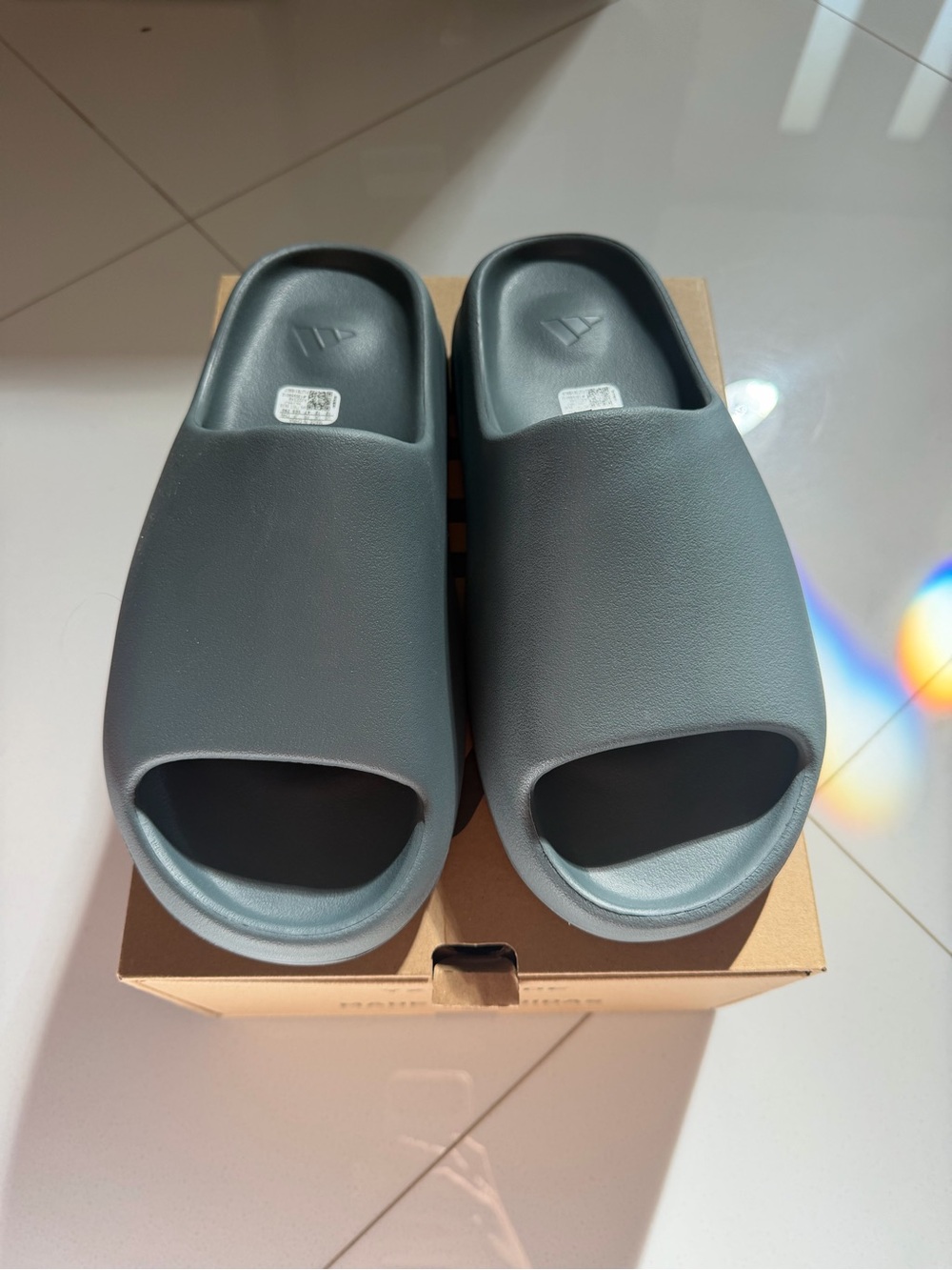 Mens Yeezy Slides -  “Slate Marine” / Dark Gray